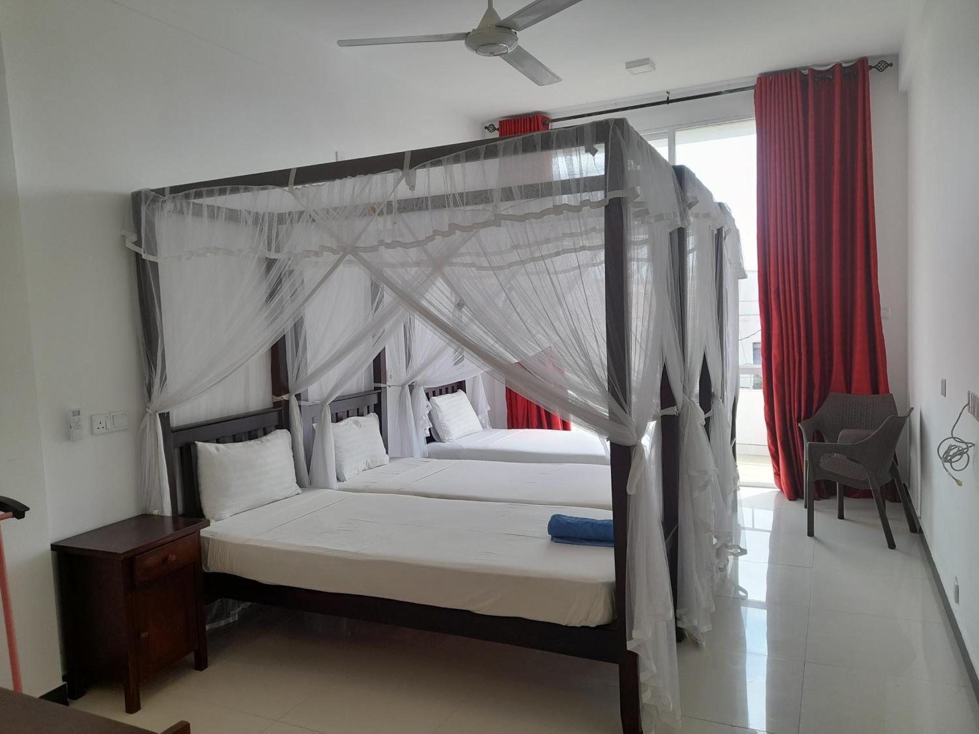 Hotel Marine At Negombo Beach เนกอมโบ ห้อง รูปภาพ